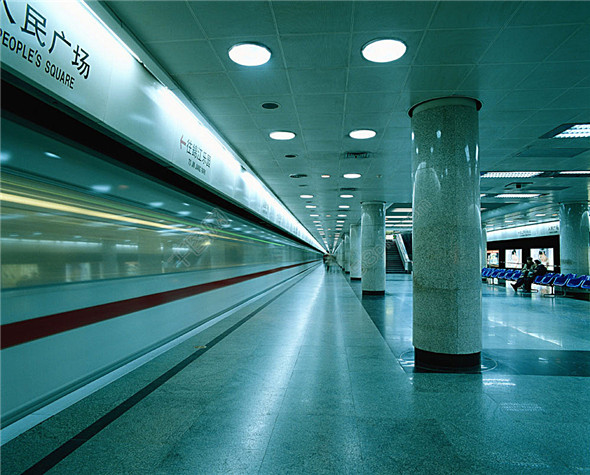 The solution of LTE integrated wireless communication system in subway and station